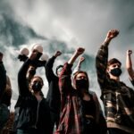 Fascisterne: How Political Figures Exploit Social Divisions to Gain Support