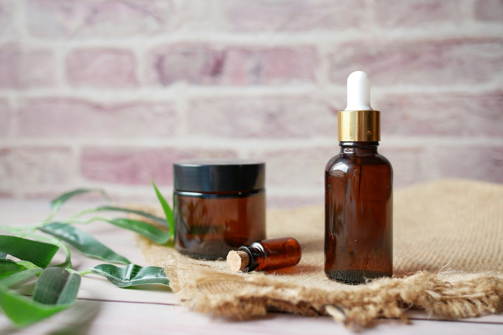 EO Pis: Essential Oil Product Ingredients with Powerful Therapeutic Benefits