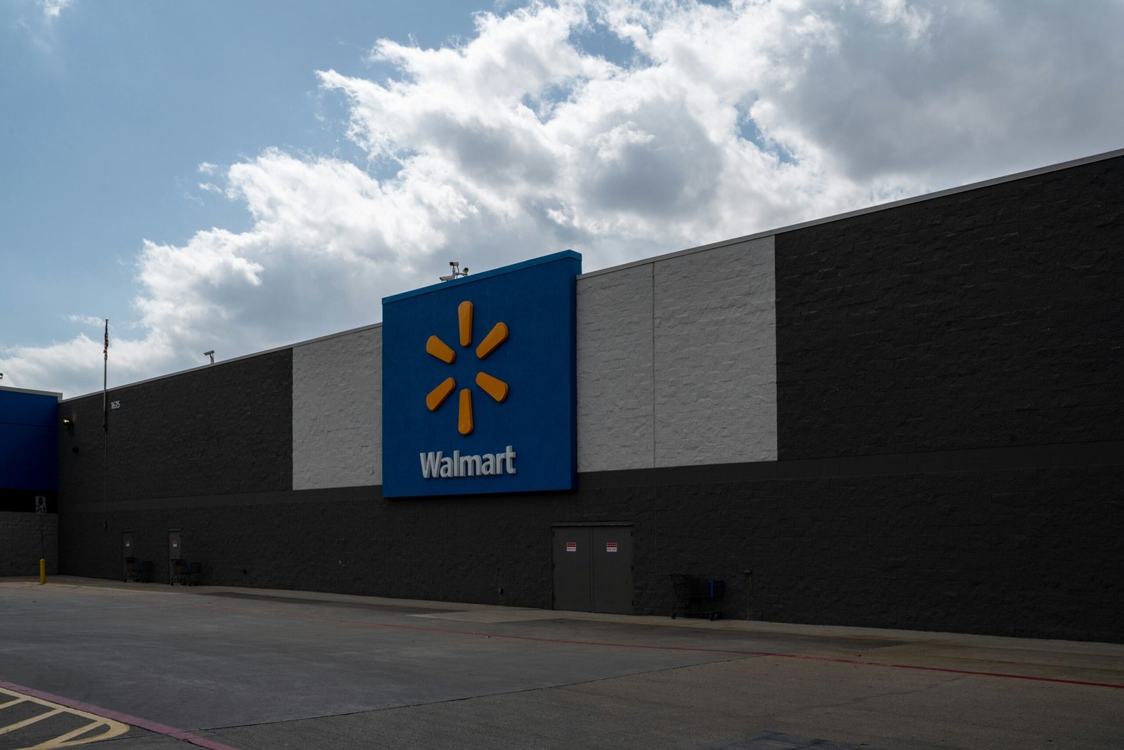 Kentucky Walmart Police Presence: What You Need to Know About Safety Measures