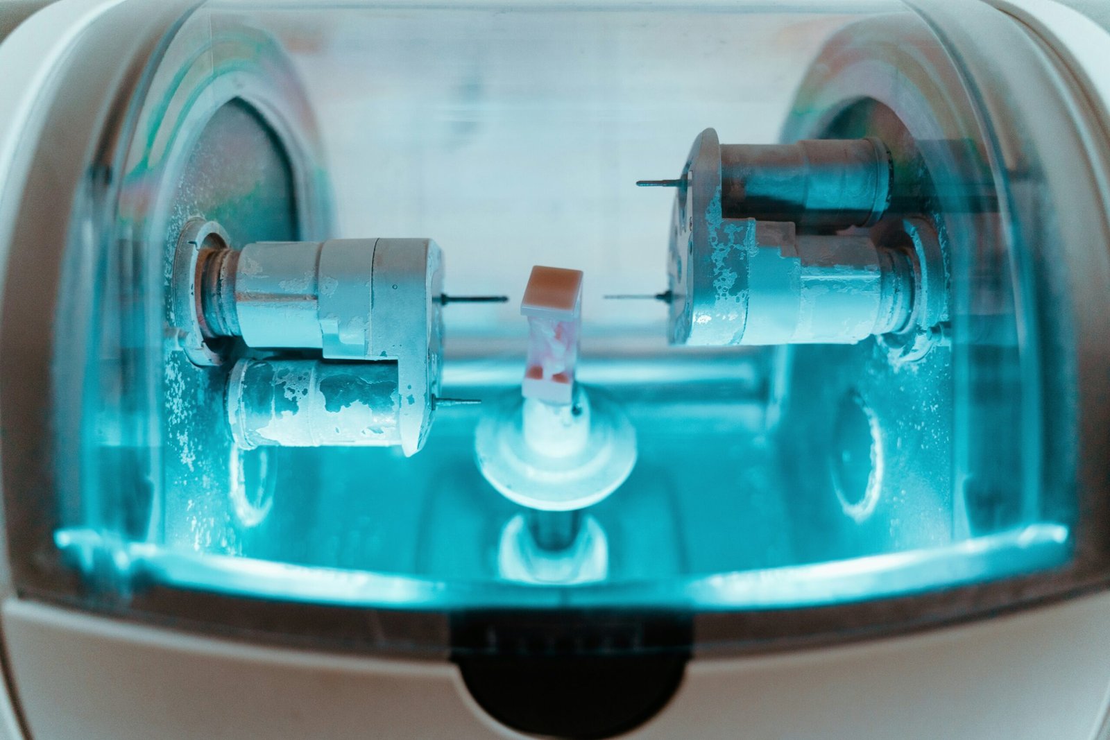 Aponeyrvsh: Advanced Innovation in Root Canal Treatment